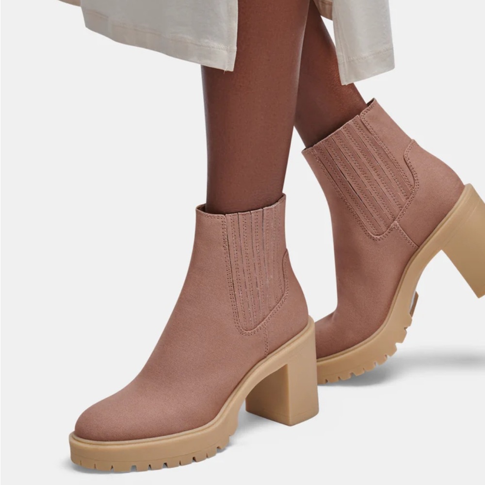 Dolce Vita Caster Booties, size 7.5, BRAND NEW